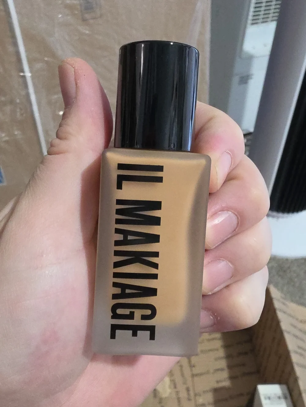 IL MAKIAGE Foundation #125